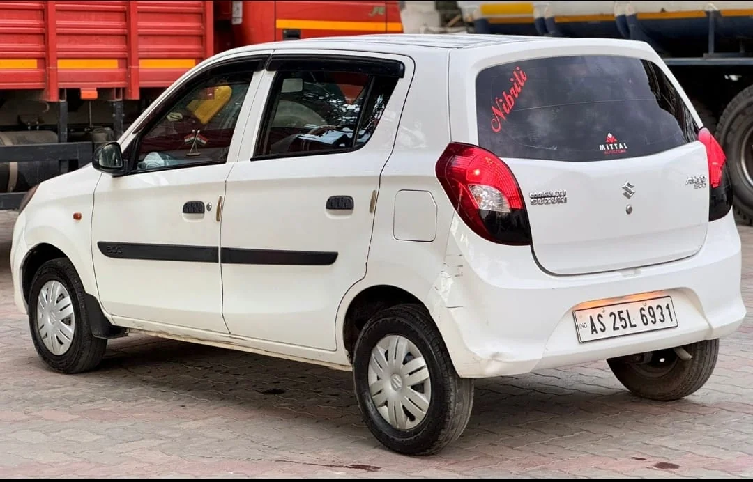 Maruti Suzuki Alto 800 - Thumbnail 6